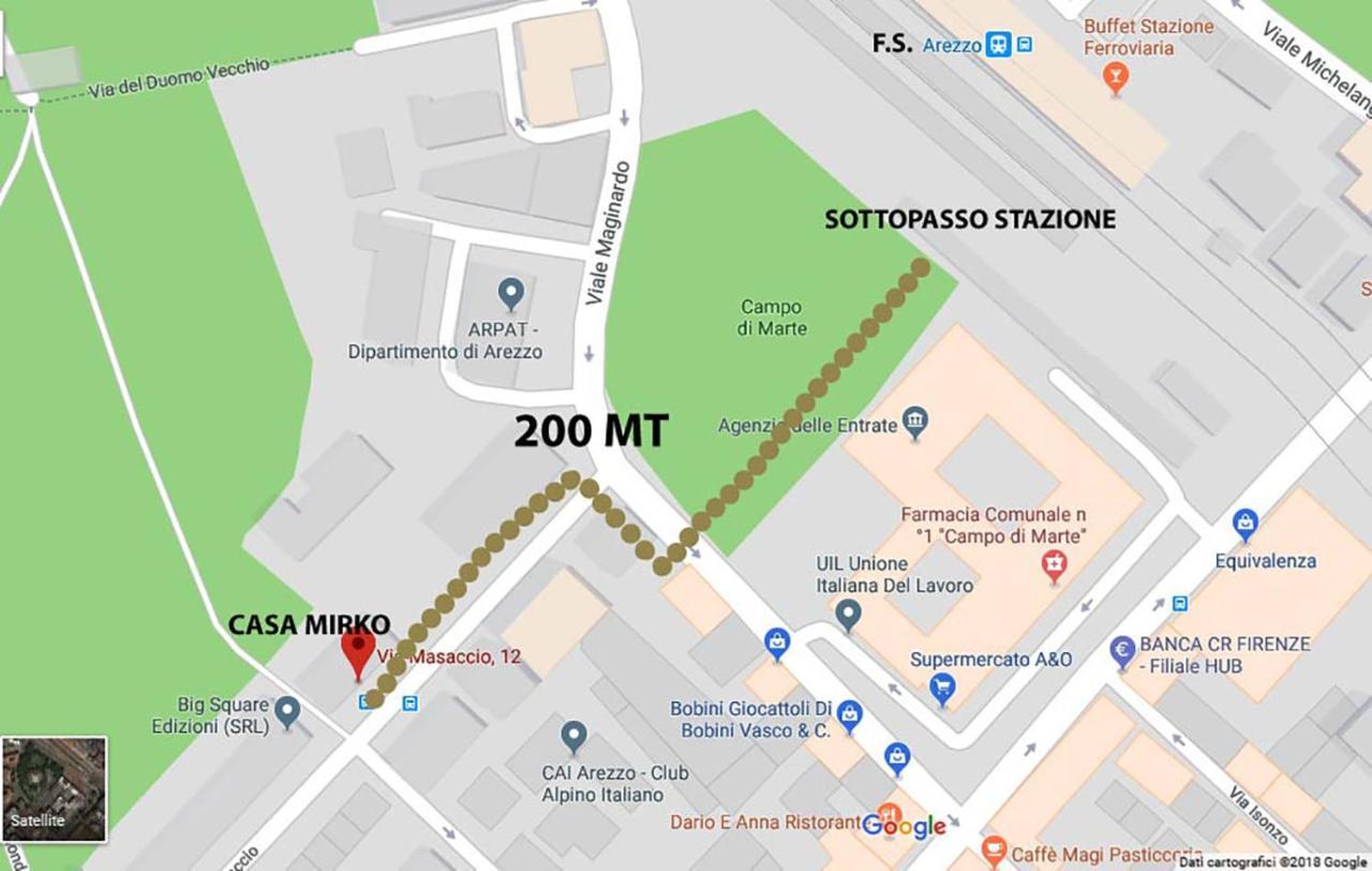 Casa Mirko - Con Stazione Ricarica Auto Elettriche Parcheggio Privato Auto Moto Biciclette Arezzo