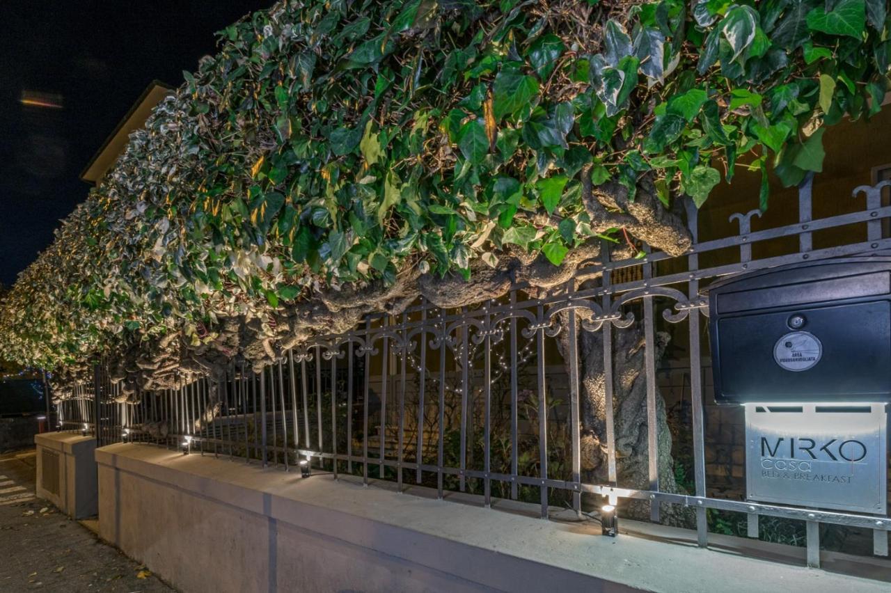 Casa Mirko - Con Stazione Ricarica Auto Elettriche Parcheggio Privato Auto Moto Biciclette Alojamento de Acomodação e Pequeno-almoço