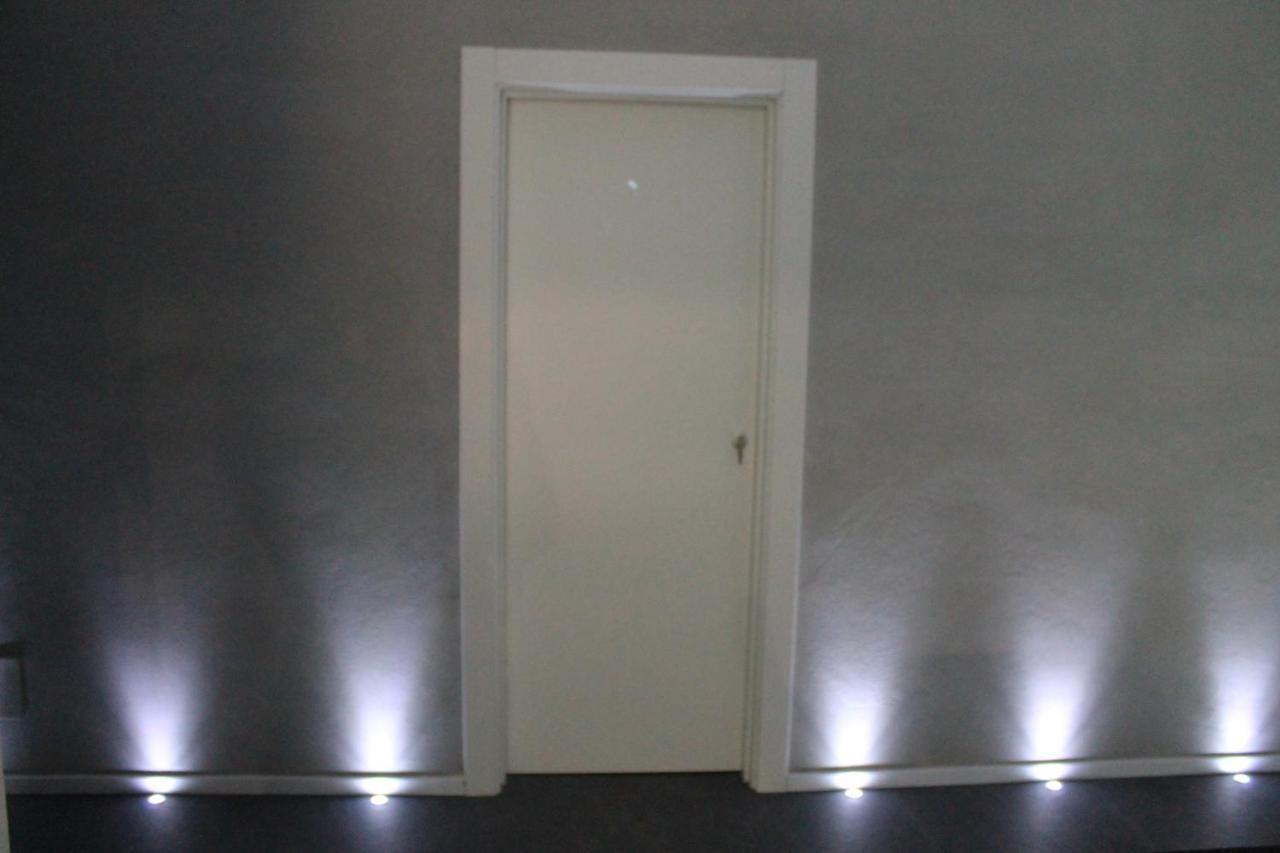 Casa Mirko - Con Stazione Ricarica Auto Elettriche Parcheggio Privato Auto Moto Biciclette Bed & Breakfast *